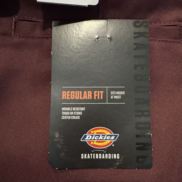 Dickies Skateboarding Regular Fit Pants Men's  30x32  Maroon Twill New W/ Tags - Picture 10 of 11